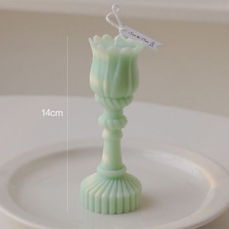 Bougie Parfumée en Forme de Tulipe, Romantique et Raffinée, Aromathérapie, Cadeau pour Maison, Chambre, Mariage, Décoration, Verte (Queue de Rat et Sel de Mer) (1/4)