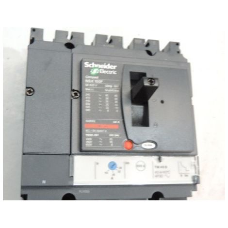 Disjoncteur de puissance 40A 4P3D 690V 50-60Hz compact NSX100F TM40D SCHNEIDER ELECTRIC LV429644
