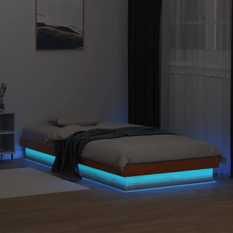 Cadre de lit à LED sans matelas-Structure de lit 75x190 cm bois massif 202283 (1/5)