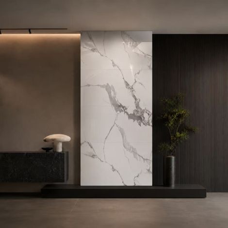 Panneau mural PVC 260 x 120 cm – 4 parties à assembler – effet marbre blanc brillant – ép. 3 mm – 3,12 m² – Panneau mural douche – Decopine