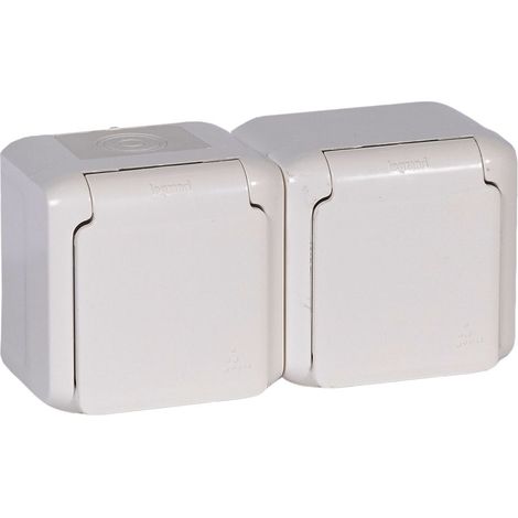 Prise double Forix avec ou sans obturateur 16A IP44, blanche 782377