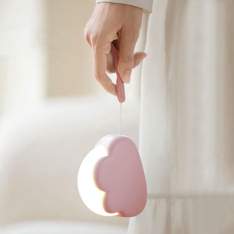 Lampe de chevet miniature rechargeable, veilleuse nuage adorable pour ambiance cosy, éclairage doux, design mignon, sans fil, idéale nuit, table ou étagère. (1/5)