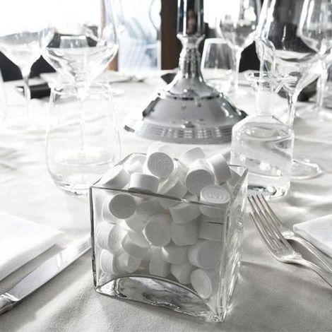 80 pastilles serviettes de table jetables