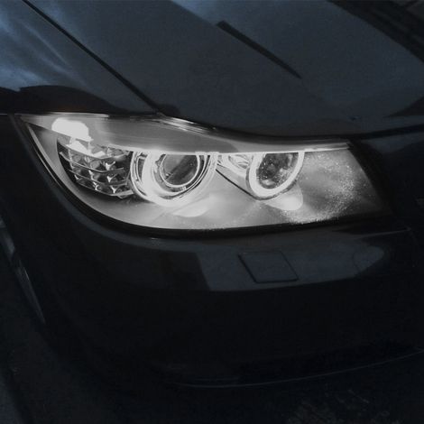 Film transparent de protection auto 30x120 cm, adhésif pour phares, feux antibrouillard et feux arrière (1/5)