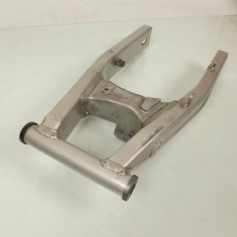 [PRODUIT D'OCCASION] Bras oscillant origine pour moto Suzuki 650 SV 1999 à 2002 19F00 (1/4)