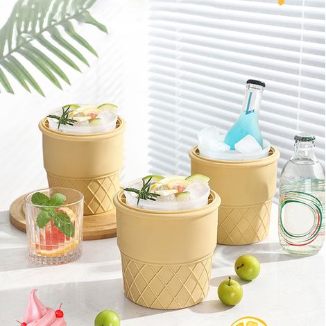 Moule à glaçons en silicone marron, en forme de seau à glace, idéal pour rafraîchir cocktails, whisky et café. (1/5)
