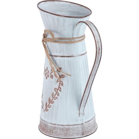 Vases en métal, adaptés aux compositions florales, aux bouquets et à la décoration de table. (1/5)
