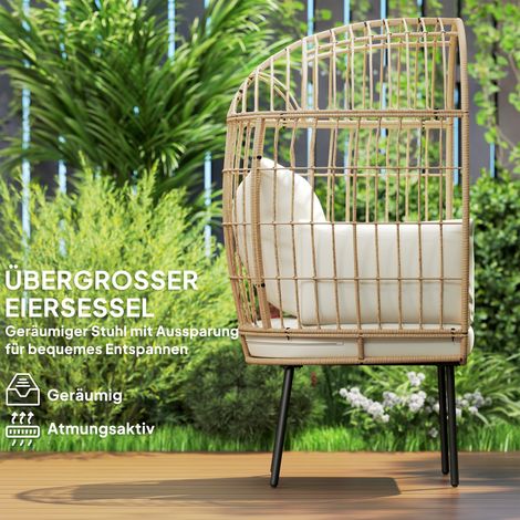 Fauteuil de jardin en rotin beige, forme cocon, avec coussin déhoussable, dimensions 95 x 80 x 155 cm. (1/4)