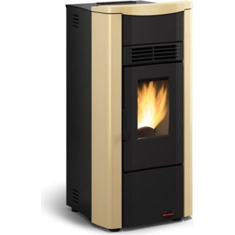 Giusy Plus - Stufa a pellet canalizzabile da 9.2 Kw pergamena