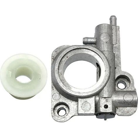 Dies ist eine Hochleistungs-Turboölpumpe für die Kettensägen Echo CS-350 und CS-2600. Es handelt sich um ein Original-Ersatzteil, das sich einfach montieren lässt.