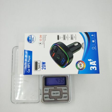 Autoradio Bluetooth MP3 C32 neuf avec lecture de carte, transmetteur FM et chargeur de téléphone intégré – C32 avec emballage. (1/3)