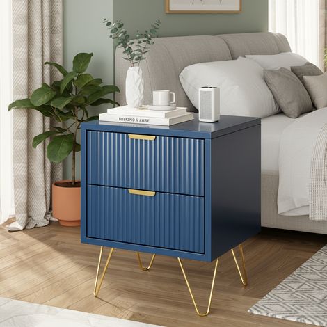 Table de chevet de Scandinave avec 2 tiroirs, panneau texturé verticalement, Pieds plaqués or et poignées en métal - 40x35x50 cm - bleu foncé (1/5)
