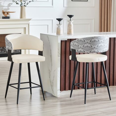Lot de 2 tabourets de bar hauts avec dossier, chaises de comptoir contemporaines, siège en cuir synthétique, piètement en acier, repose-pieds robuste, forme confortable, sans table, vente seule. (1/5)