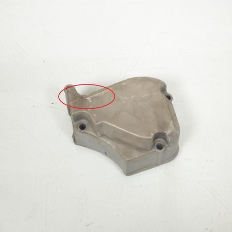 [PRODUIT D'OCCASION] Cache protection de pompe a huile origine pour Moto Aprilia 50 (1/2)