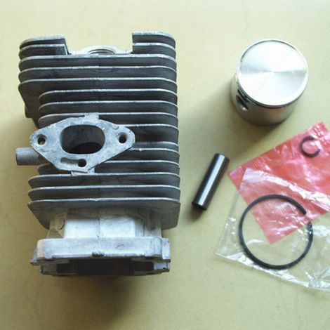 Kit cylindre-piston pour tronçonneuse Tanaka TCS33EB / Hitachi CS33EB - Alésage 37 mm Comprend piston, segments, axe, circlip, bloc-cylindres et joint Kit de remplacement et de réparation (1/3)