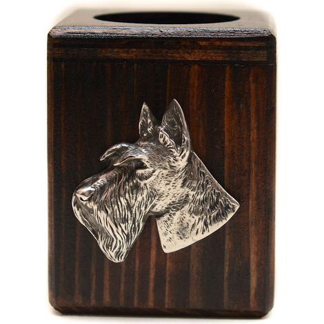 Scottish Terrier, Aberdeen Terrier I - bougeoir en bois orné d'un chien, un souvenir unique après la perte d'un compagnon à quatre pattes, création artisanale d'Art-Dog (1/5)