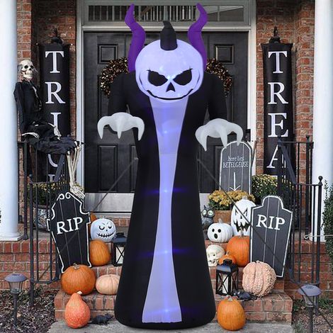 Halloween Inflatable Ghost with Raising Hands and LED Lights Yard Decoration (1/5)