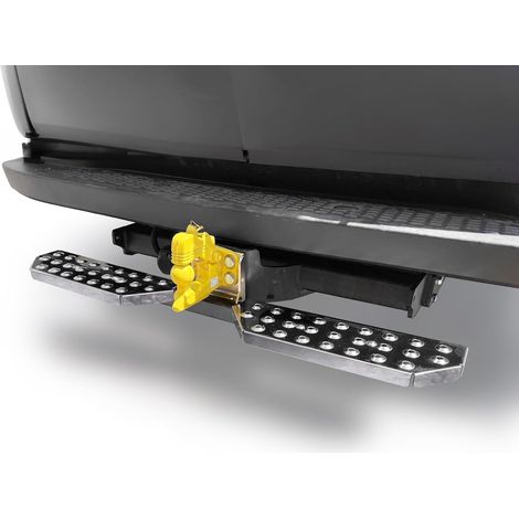 Marchepied arrière 1200 mm en Acier INOX perforé, pour véhicule avec attelage (1/5)