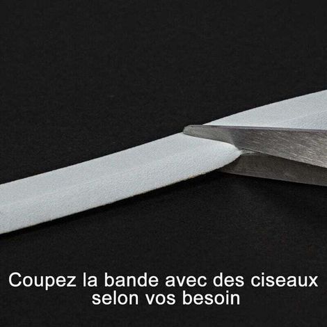 pair Ersandy Joint Adhésif pour Porte entrée Fenêtre, Joint Isolant en Mousse Caoutchouc 2 Rouleaux 12mm x 6mm x 4m Total 8m, Joint Isolation du Froid Bruit, Antichoc Proctection Mur Poignée, Blanc