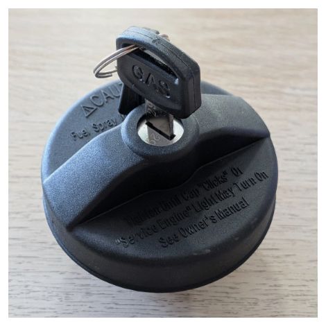 Stand fuel tank cap for Dodge, Chrysler, Fiat, Ford and Hyundai (1/4)
