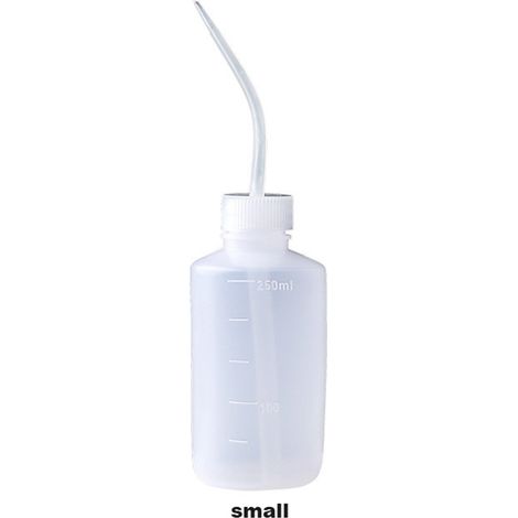 Arrosoir de Précision Modèle Petit Bec Long Transparent en PP/PE Idéal pour Plantes d'Intérieur et Jardinage Délicat (1/5)