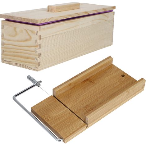 Ensemble de moules et emporte-pièces pour la fabrication artisanale de savons, bougies et pains (boîte avec couvercle et planche à découper). (1/5)