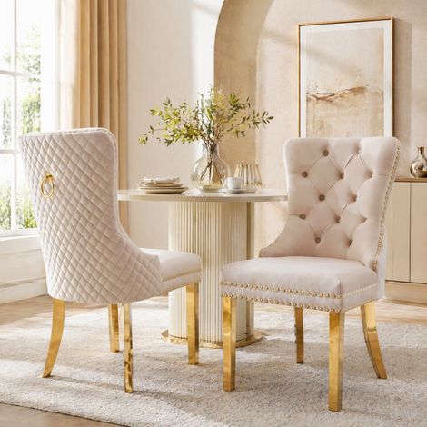 Lot de 2 chaises de salle à manger en velours beige, pieds métal doré réglables, clous décoratifs et anneau au dossier, 50,5 x 45 x 95 cm FLORAGRACE (1/5)