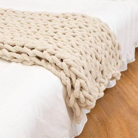 Plaid beige en maille épaisse style tricot, couverture douce 80 x 100 cm, tissu chaud et confortable pour canapé, fauteuil, lit, chambre et décoration (1/5)
