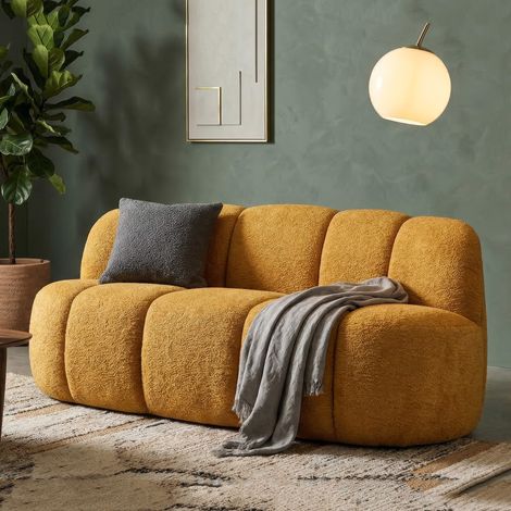 Sofá Fijo 2 Plazas Alchi, Asientos 2, Estructura de Madera Nobilitada, Altura Asiento 40 cm, 82x58x147h cm Amarillo Mostaza (1/5)