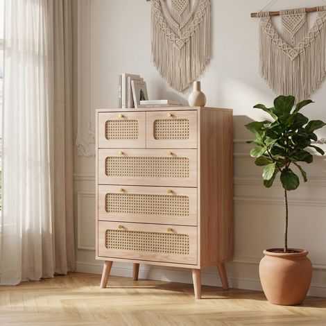 Commode en rotin 5 tiroirs, Poignées métal, dispositif anti-basculement, Structure en bois massif et MDF, Style bohème – 60 x 34 x 91 cm