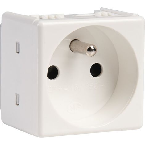 Gewiss – Prise de courant protégée pour coffrets – 250V~ – Éclips de sécurité pour broches Ø 4 à 4,8 mm – Indice de protection IPXX