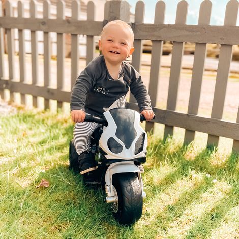 Motocicleta eléctrica para niños (máx. 20 kg) con licencia BMW, coche eléctrico de 3 ruedas, batería recargable de 6 V, blanco y negro, 66 x 37 x 44 cm. (1/5)