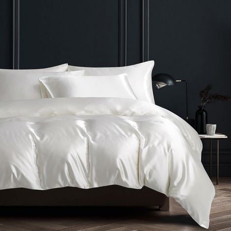 Housse de Couette Satin 220x240 Blanc Uni Brillant Parure de Lit Satin Doux Lisse Soyeux Soie Linge de Lit 2 Personne Adulte avec Fermeture Éclair et Taies d'oreiller 65x65 cm (1/5)