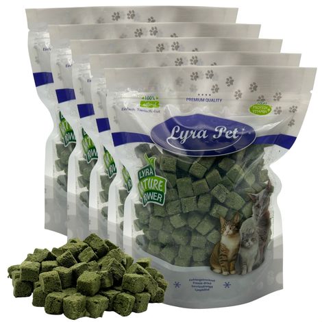 1 kg (5 x 200 g) Lyra Pet® Herbe à chat en cubes lyophilisée