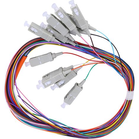 12-poliges SC/UPC-Multimode-Glasfaserkabel mit PVC-Mantel für Glasfaserkommunikation und -netzwerke.