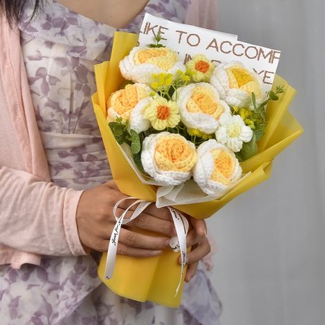Roses Au Crochet - Bouquet Artificiel Avec Lumières LED - Kit De Fleurs Tricotées En Coton Lait - Pour Fête Des Mères Anniversaire Diplôme - Jaune - 1 Pièce (1/5)