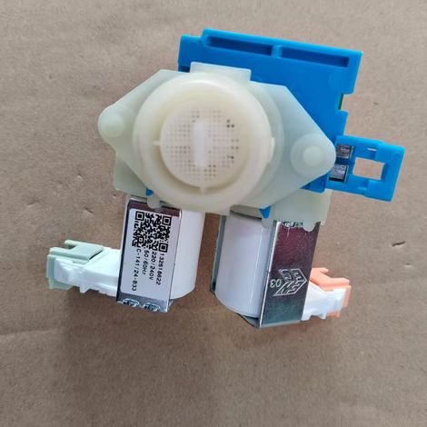 Electrolux solenoid valve 132518622 220-240V Double valve 132518622 (1/3)