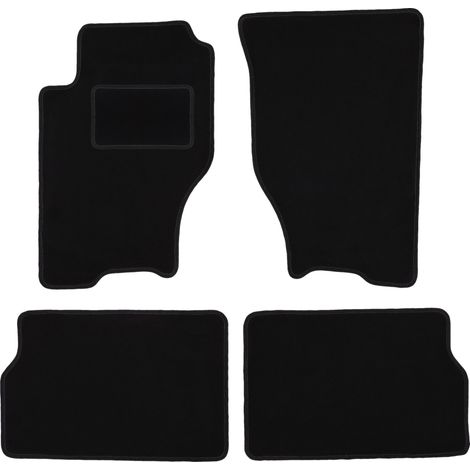 Tapis en velours noir pour : Kia Sorento I SUV (2003-2009) (1/5)