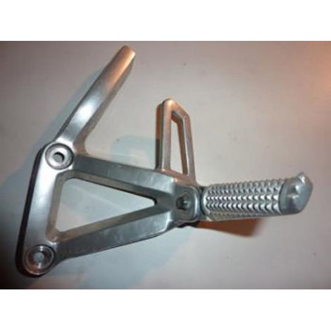 [PRODUIT D'OCCASION] Platine de repose pied passager gauche origine pour moto Yamaha