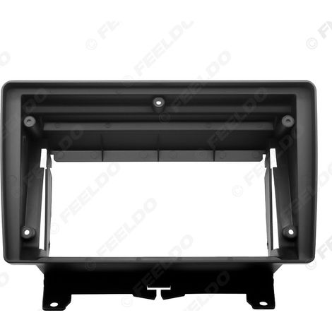 Compatible with 2005-2009 Land Rover Range Rover Sport models, this upgrade panel includes Android navigation and a large 9-inch infotainment system. (1/4)