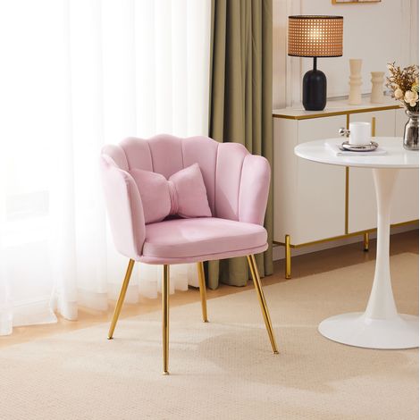 Sillón tapizado rosa en terciopelo con respaldo de pétalos, patas metálicas doradas y cojín mariposa (1/5)