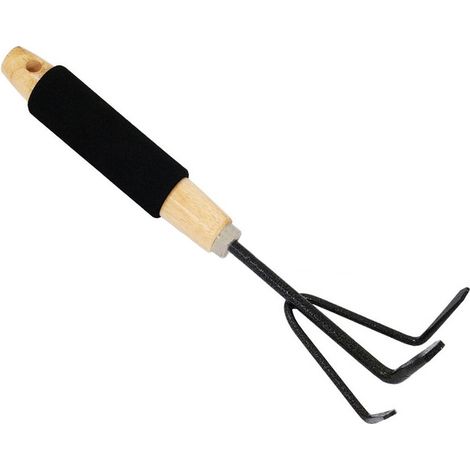 CULTIVADOR MANUAL PARA JARDIN DE TRES PINCHOS  ESTE CULTIVADOR ESTA DISENADO PARA AFLOJAR LA TIERRA ALREDEDOR DE LAS PLANTAS LO QUE TE PERMITE ELIMINAR LAS MALAS HIERBAS Y AIREAR MEJOR EL SUELO