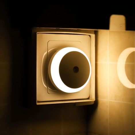 Lámpara de noche LED ZOLGINAH, luz blanca cálida con enchufe, redonda, sensor de luz, bajo consumo, paquete de 2 (1/5)
