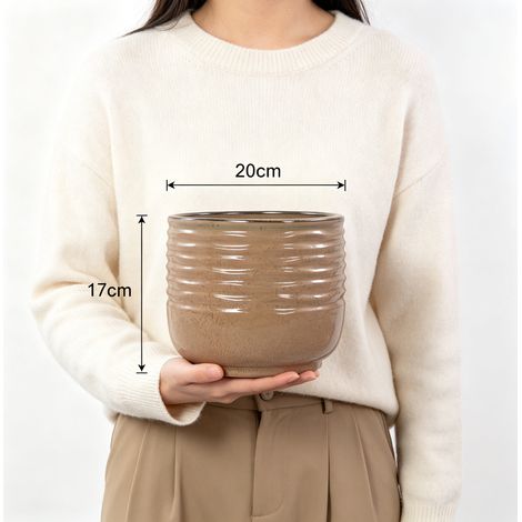 Pot de fleurs individuel en céramique artisanale (Ø 20 cm), brun clair brillant, à structure côtelée horizontale, respirant, résistant au gel, avec trous de drainage, idéal pour les petites plantes d' (1/4)