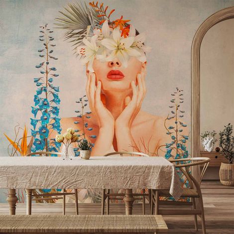 Fototapete – Natur in Gedanken – die Figur einer Frau inmitten von Blumen auf gemustertem Hintergrund (1/5)
