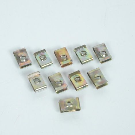 Lot de 10 agrafe de carrosserie carénage Ø4/5 neuve pour (1/2)