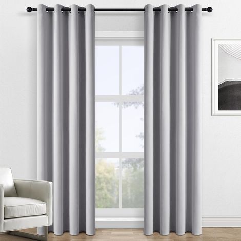 Cortina opaca térmica, de una pieza, con ojales, ideal para decoración de ventanas de salón y dormitorio, 132 x 213 cm, gris claro. (1/5)