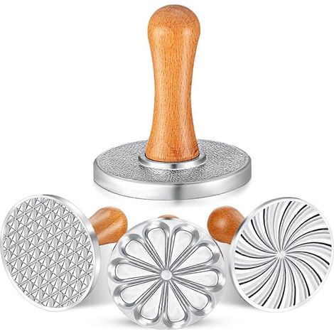 Lot de 3 emporte-pièces en métal pour la préparation de gâteaux et pâtisseries maison (1/4)