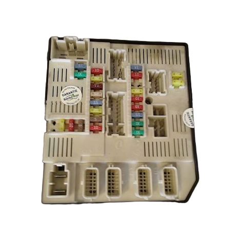 [PRODUIT D'OCCASION] Boite A Fusibles RENAULT Megane ♻️ Ref Oe. 284b69854r - Garantie à vie (1/5)