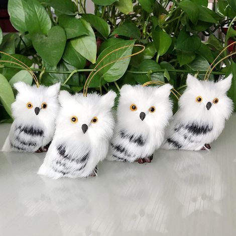 Six hiboux doux, blancs et noirs, à utiliser comme décorations de Noël, de jolis hiboux à accrocher au sapin et de doux bébés hiboux à utiliser comme décorations de Noël. (1/5)